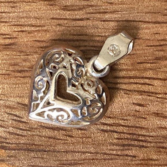 Filigree Heart Sterling Silver Jewelry Set - Picture 4 of 6